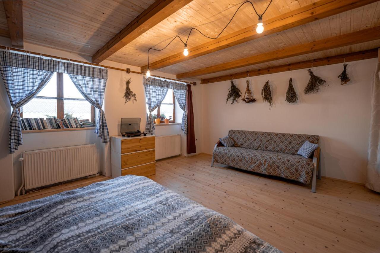 Přízemí vesnické usedlosti - Cozy village homestead Vidov Exterior foto