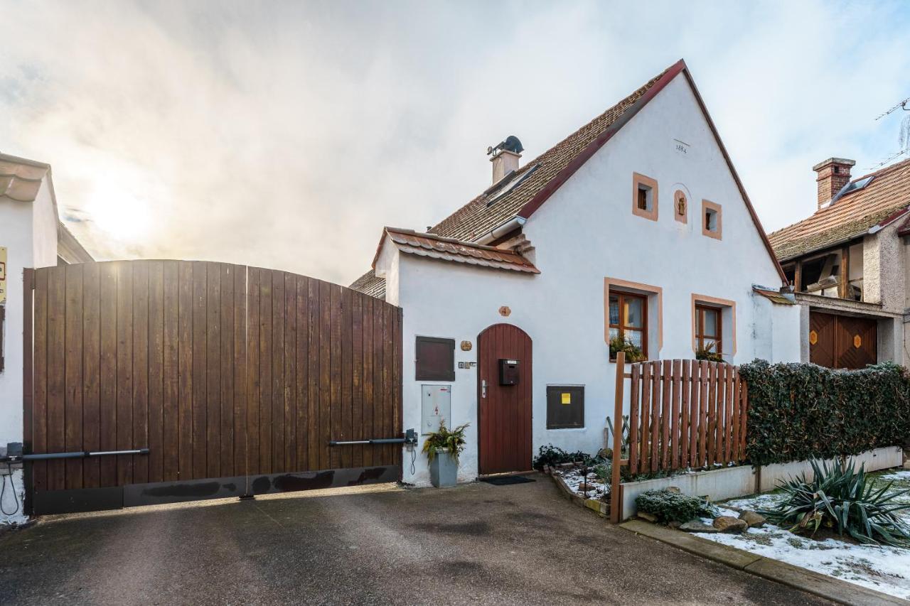 Přízemí vesnické usedlosti - Cozy village homestead Vidov Exterior foto
